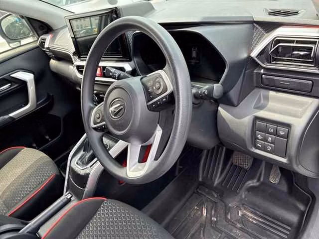 DAIHATSU ROCKY