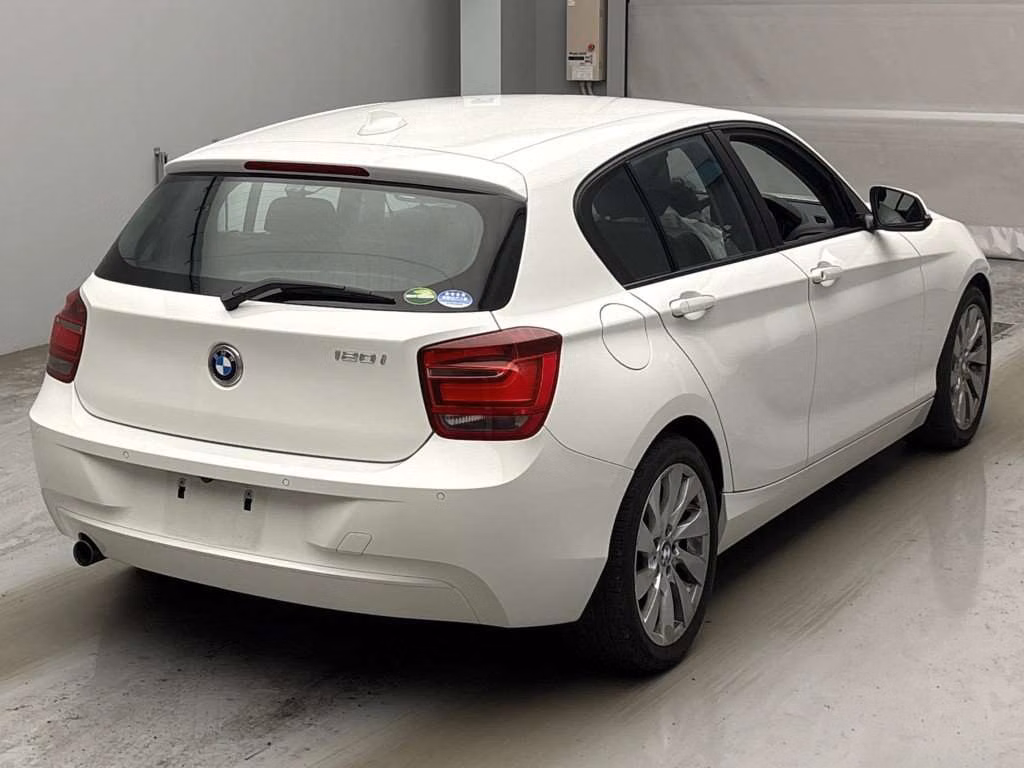 BMW 1-SERIES
