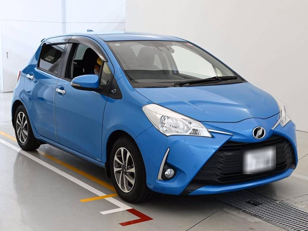 TOYOTA VITZ