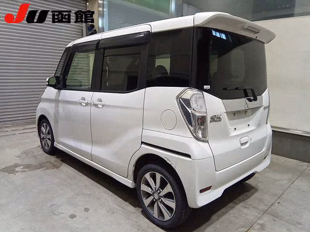 MITSUBISHI EK SPACE