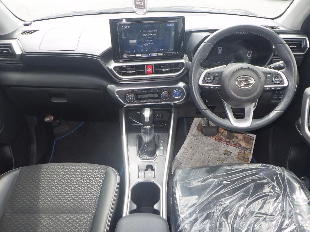 DAIHATSU ROCKY