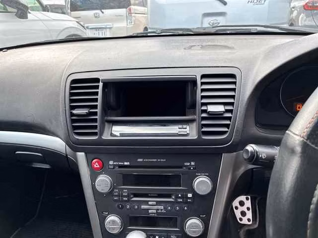 SUBARU LEGACY