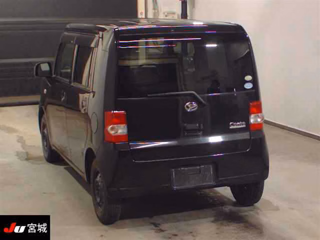 DAIHATSU MOVE CONTE