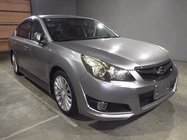 SUBARU LEGACY B4