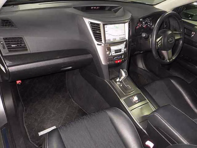 SUBARU LEGACY B4