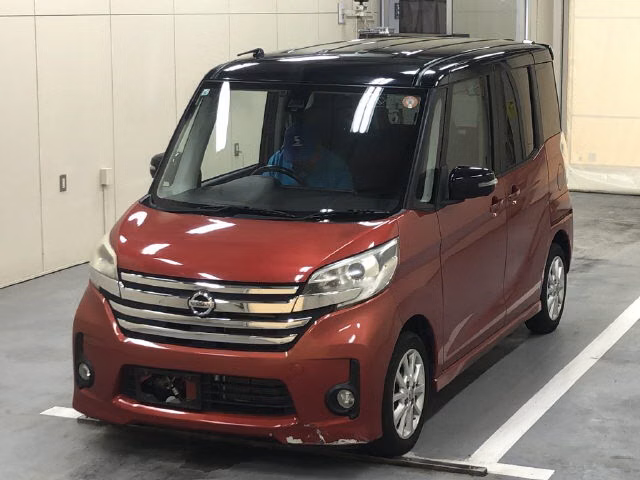NISSAN DAYZ ROOX