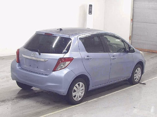 TOYOTA VITZ