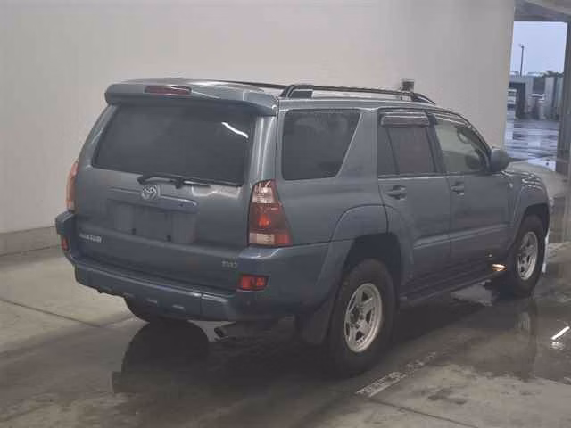 TOYOTA HILUX SURF