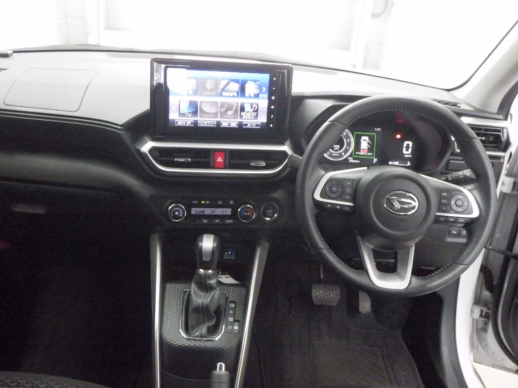 DAIHATSU ROCKY
