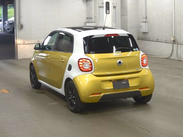 SMART FORFOUR