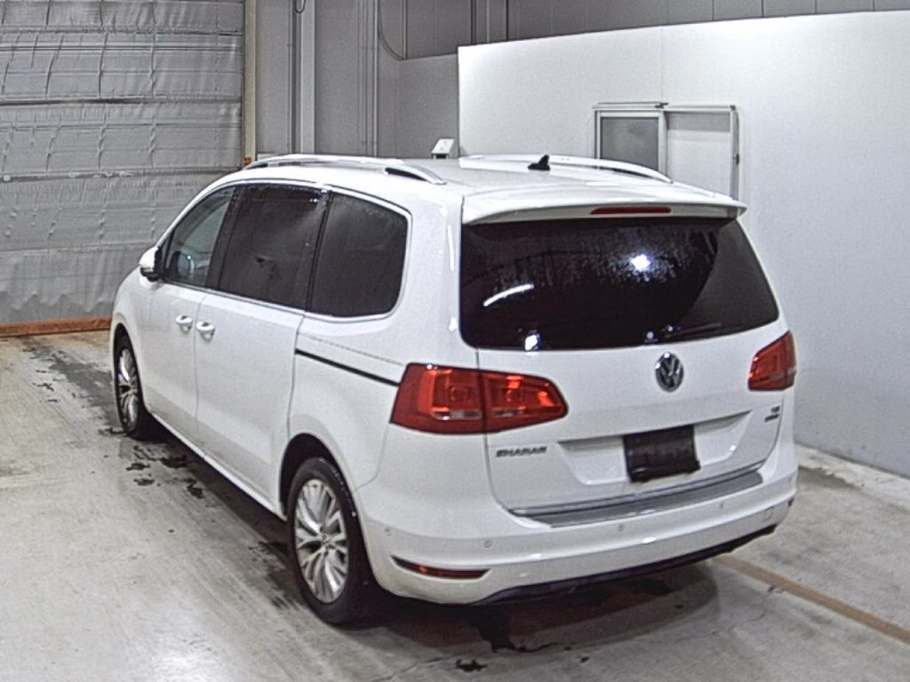 VOLKSWAGEN SHARAN