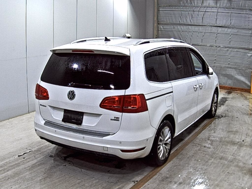 VOLKSWAGEN SHARAN