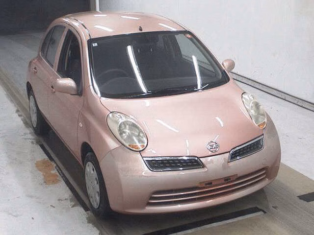 Nissan March