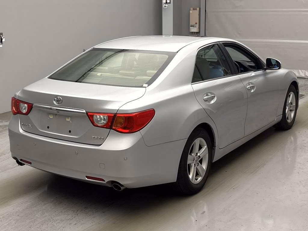 TOYOTA MARK X