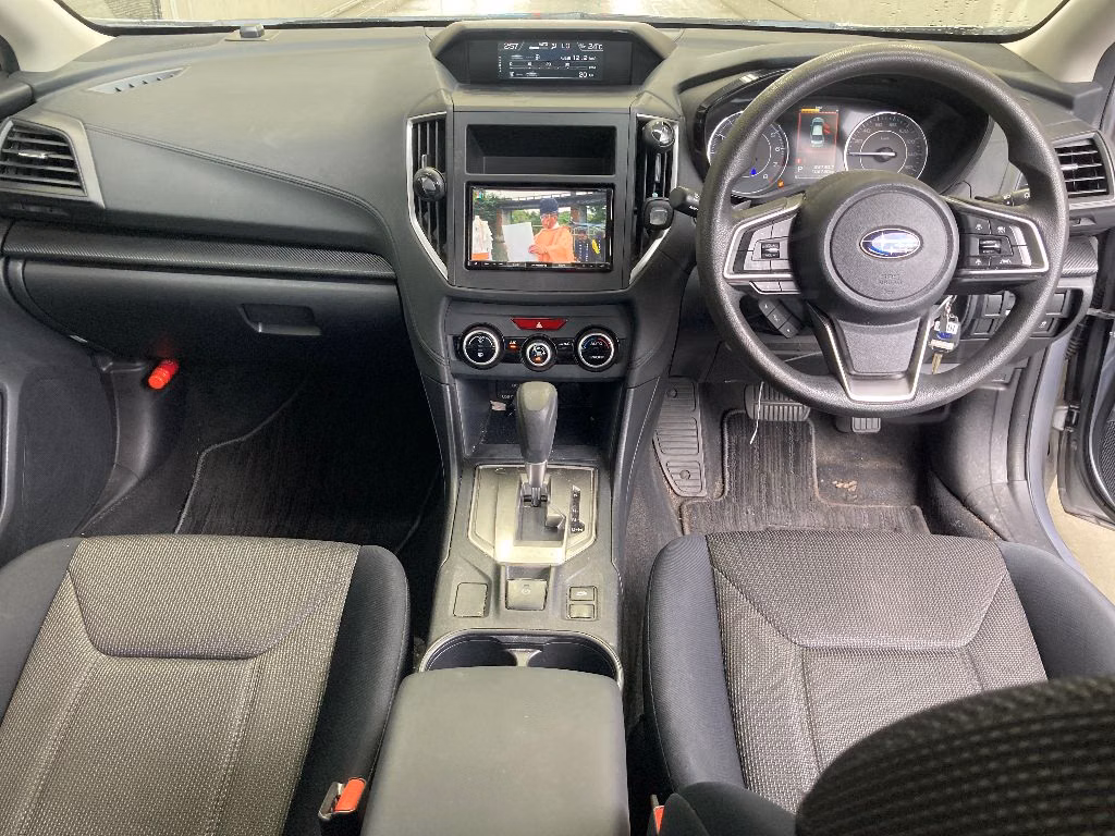 SUBARU IMPREZA