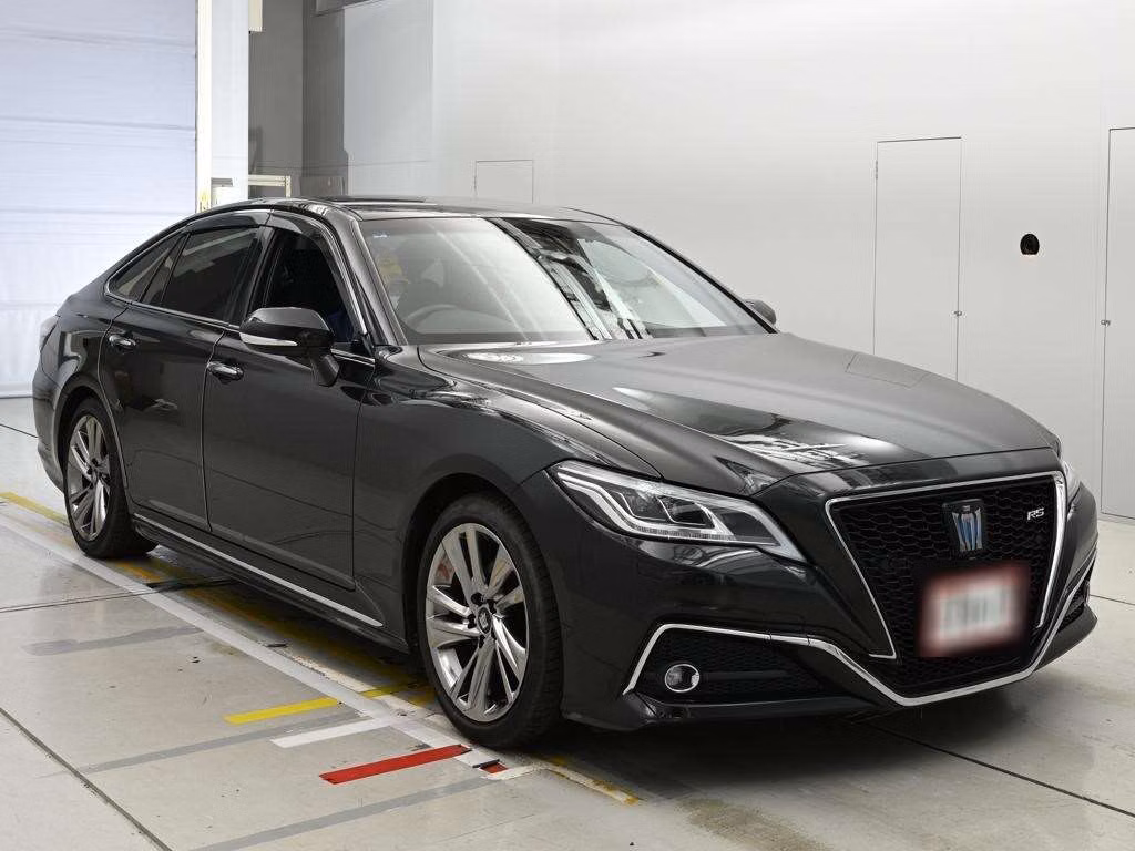 TOYOTA CROWN