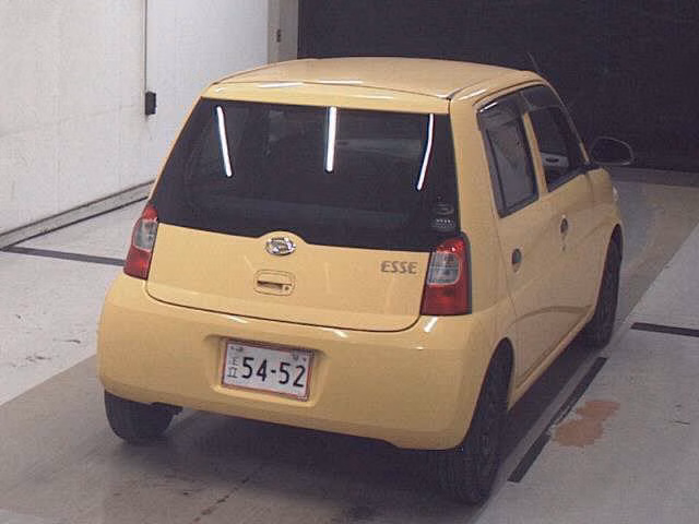 DAIHATSU ESSE