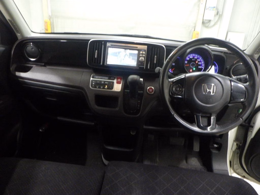 HONDA N-ONE
