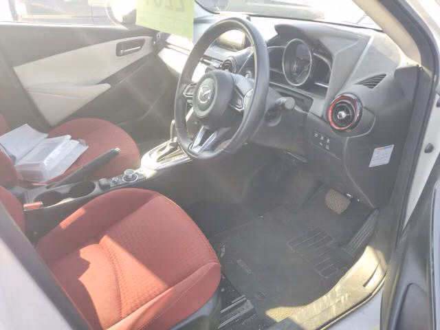 MAZDA MAZDA2