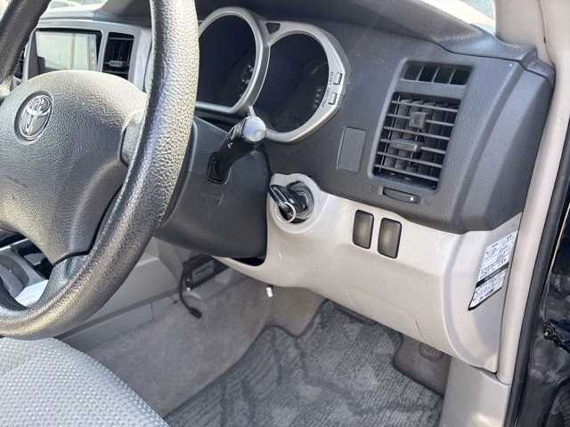 TOYOTA HILUX SURF