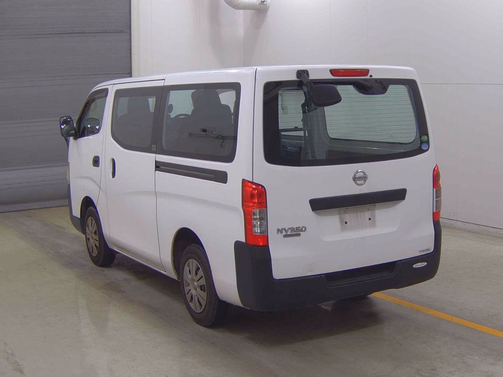 NISSAN NV350 CARAVAN