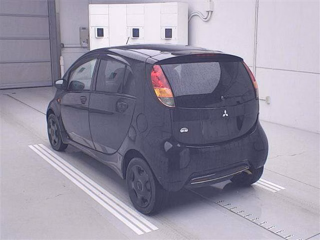 MITSUBISHI I