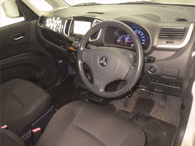 MITSUBISHI DELICA D:2