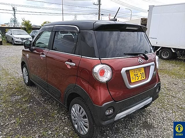 DAIHATSU CAST