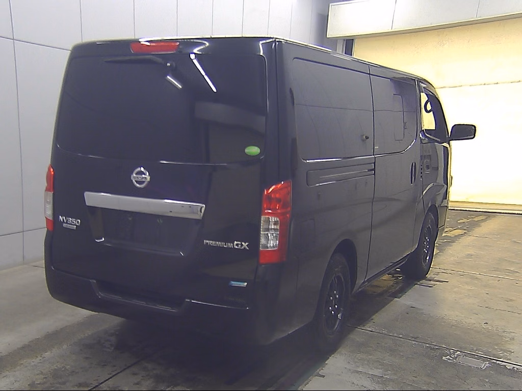 NISSAN NV350 CARAVAN