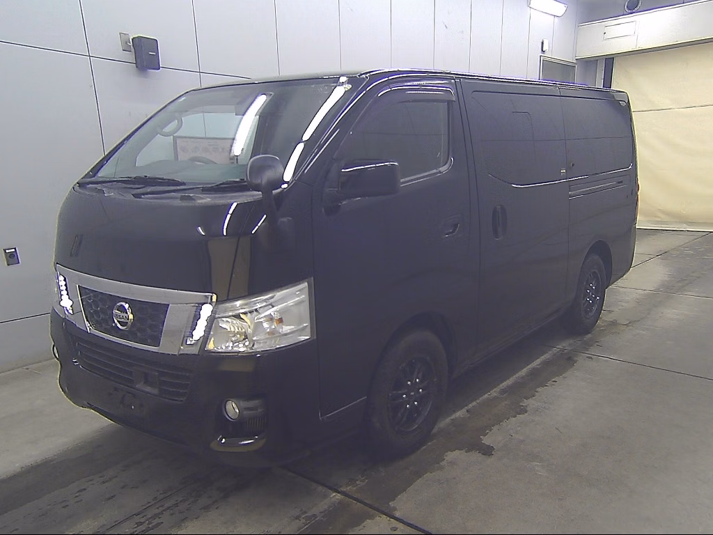 NISSAN NV350 CARAVAN