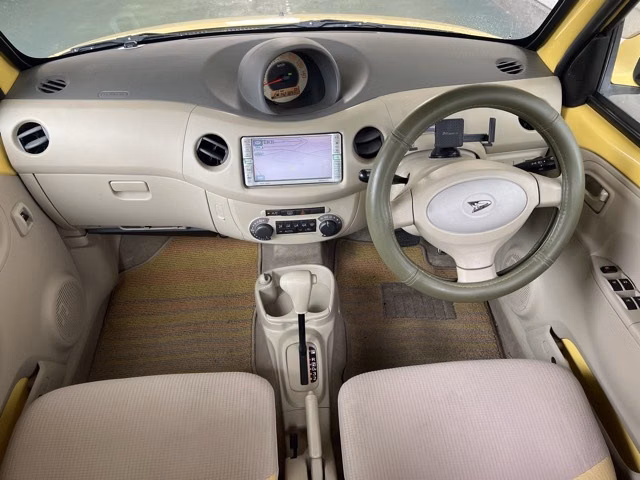 DAIHATSU ESSE