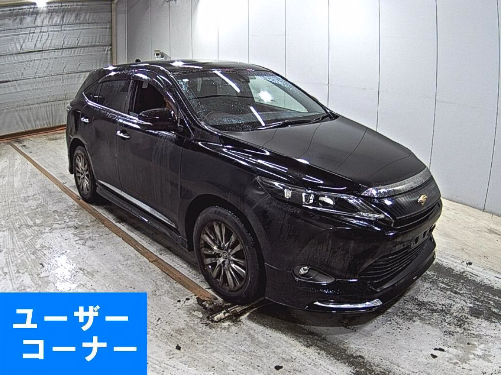 TOYOTA HARRIER