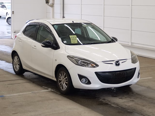 MAZDA DEMIO