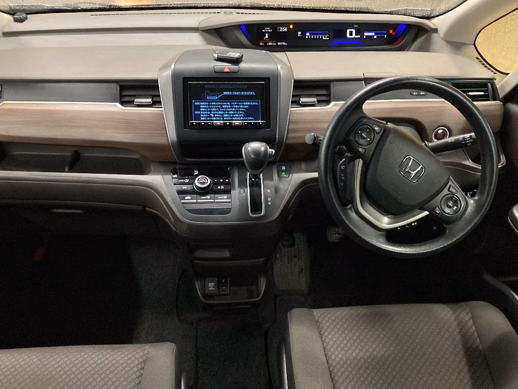 HONDA FREED