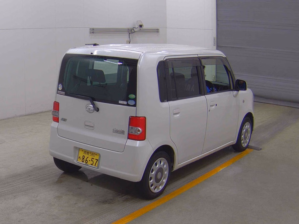 DAIHATSU MOVE CONTE