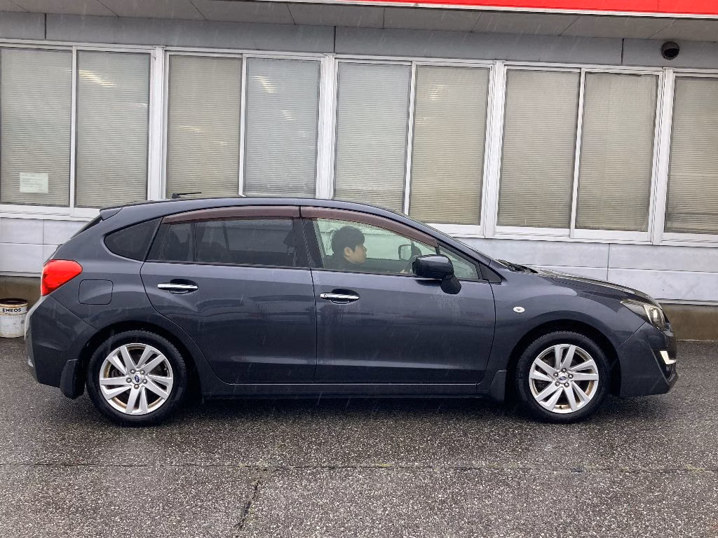 SUBARU IMPREZA