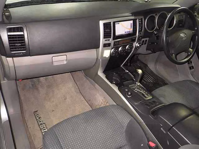 TOYOTA HILUX SURF
