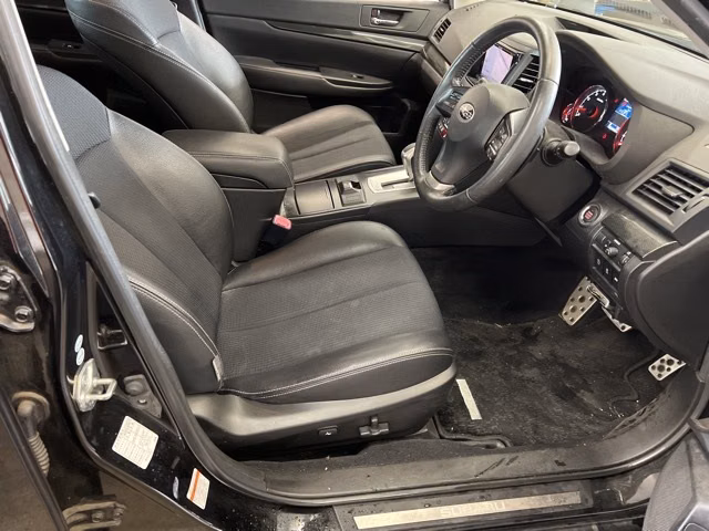 SUBARU LEGACY B4