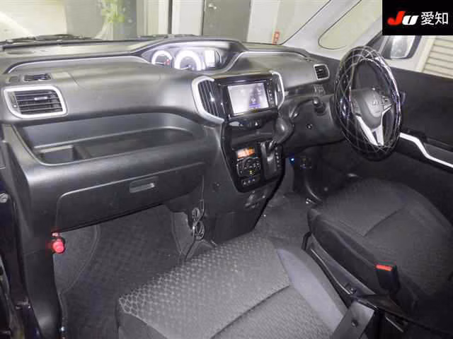 MITSUBISHI DELICA D:2