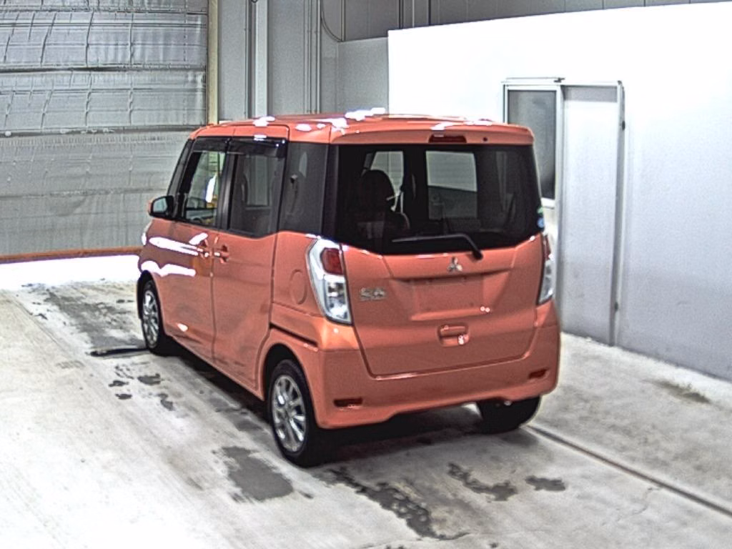 MITSUBISHI EK SPACE