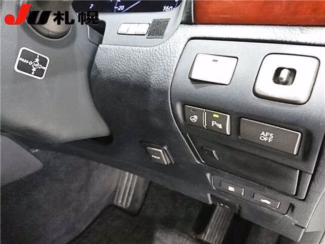 LEXUS LS460