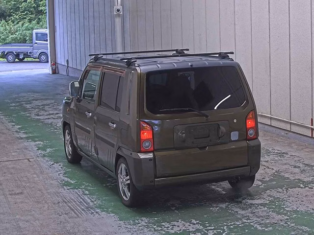DAIHATSU NAKED