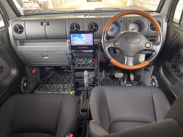 DAIHATSU NAKED