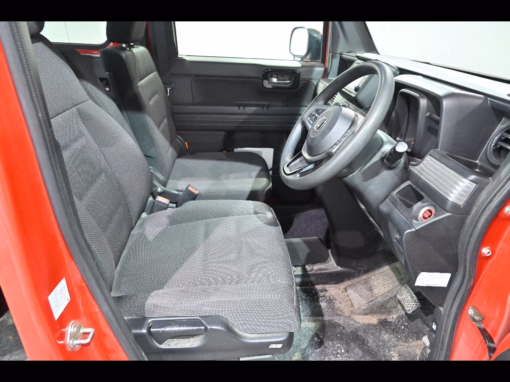 HONDA N-VAN