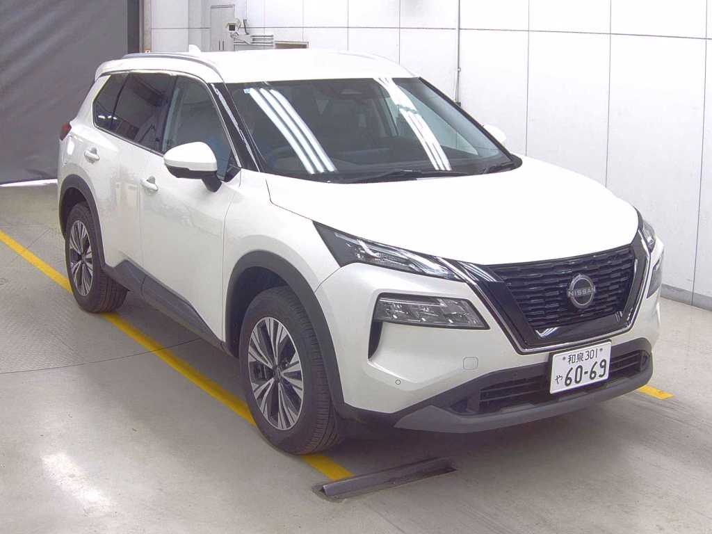 NISSAN X-TRAIL