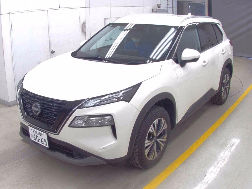 NISSAN X-TRAIL