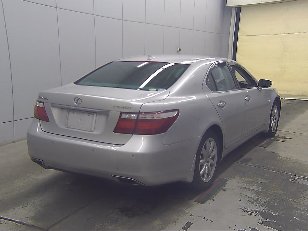 LEXUS LS460