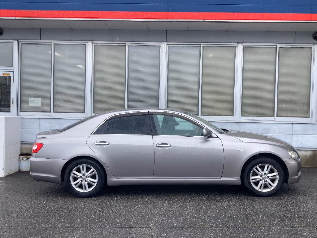 TOYOTA MARK X