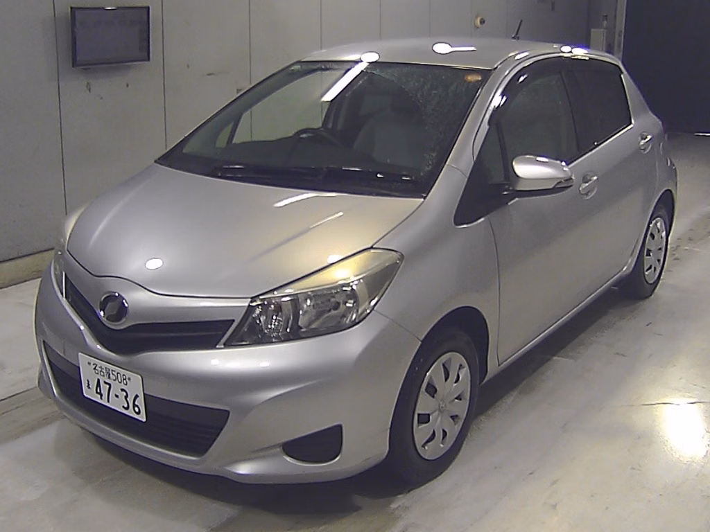 TOYOTA VITZ