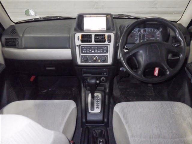 MITSUBISHI PAJERO IO